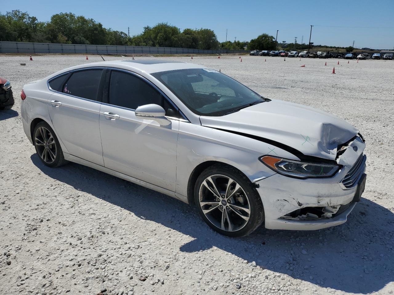 2017 Ford Fusion VIN 3FA6P0K96HR140931 Copart auction photo, front end / side damage thumbnail 4