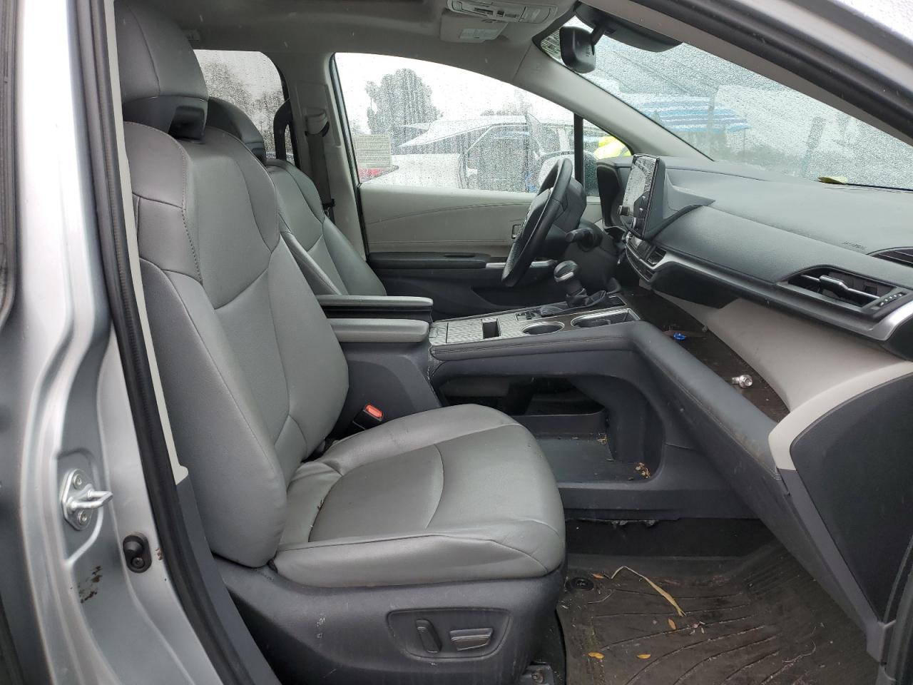 2022 Toyota Sienna VIN 5TDYRKEC5NS093688 Copart auction photo, rear end / undercarriage damage thumbnail 5