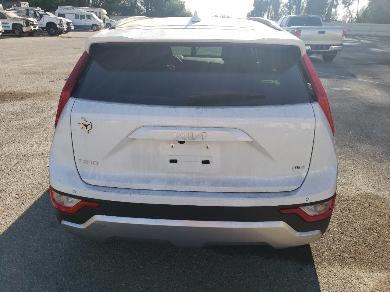 2024 KIA Niro VIN KNDCR3LE8R5168349 Copart auction photo, front end damage thumbnail 6