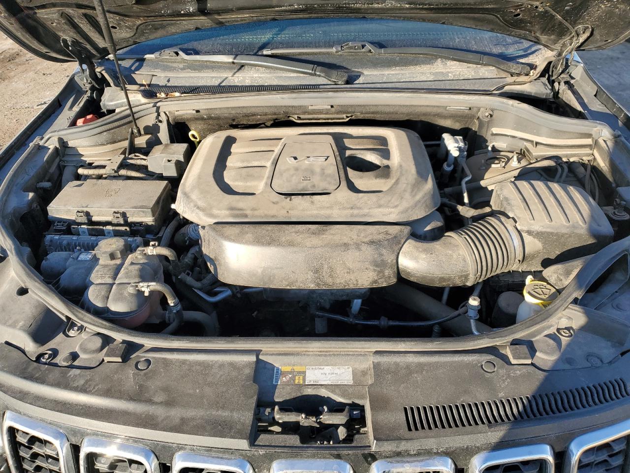2019 Jeep Grand Cherokee VIN 1C4RJFBG0KC537969 Copart auction photo, vandalism damage thumbnail 12