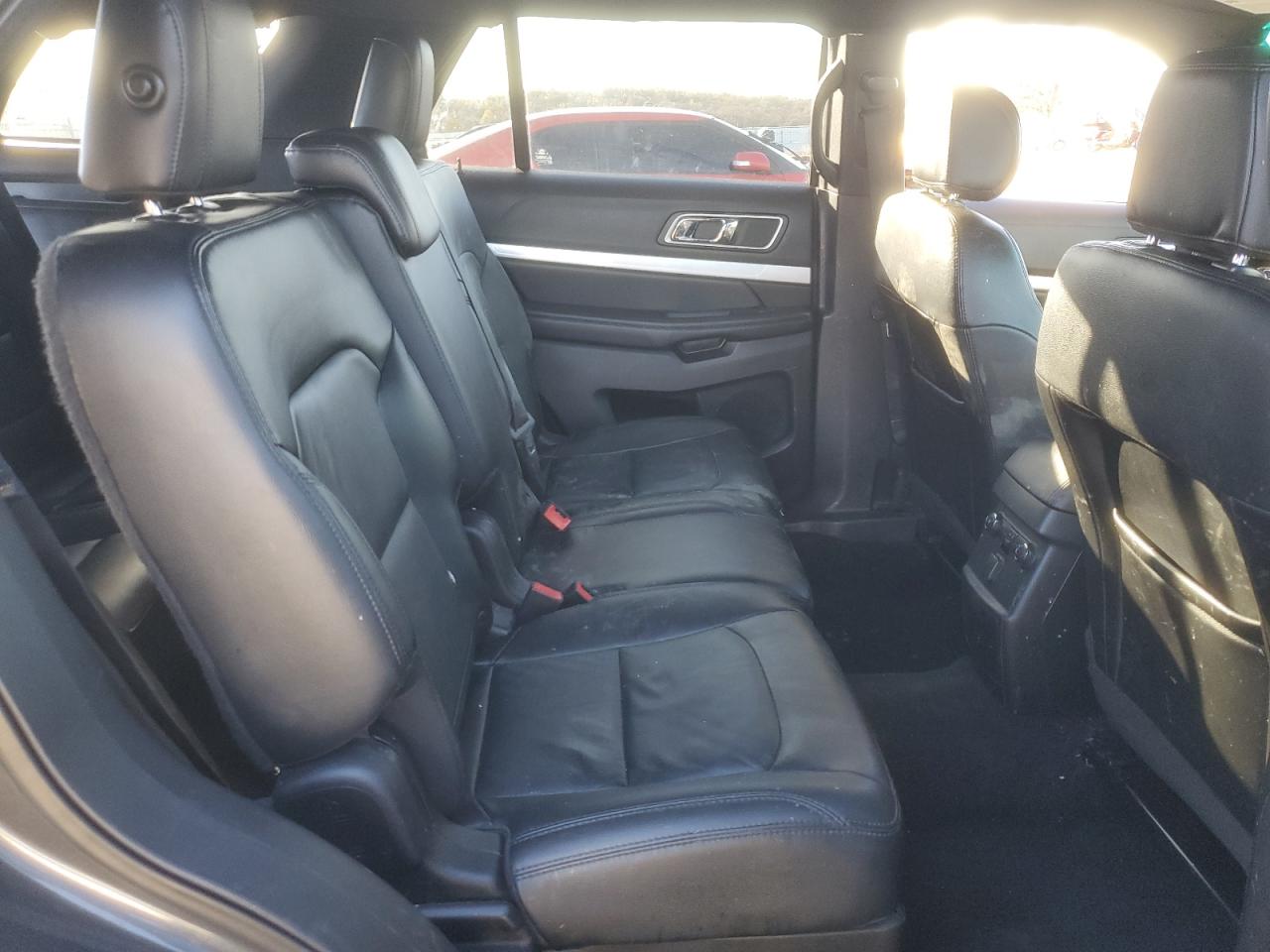 2016 Ford Explorer VIN 1FM5K8D84GGD29487 Copart auction photo, front end damage thumbnail 12