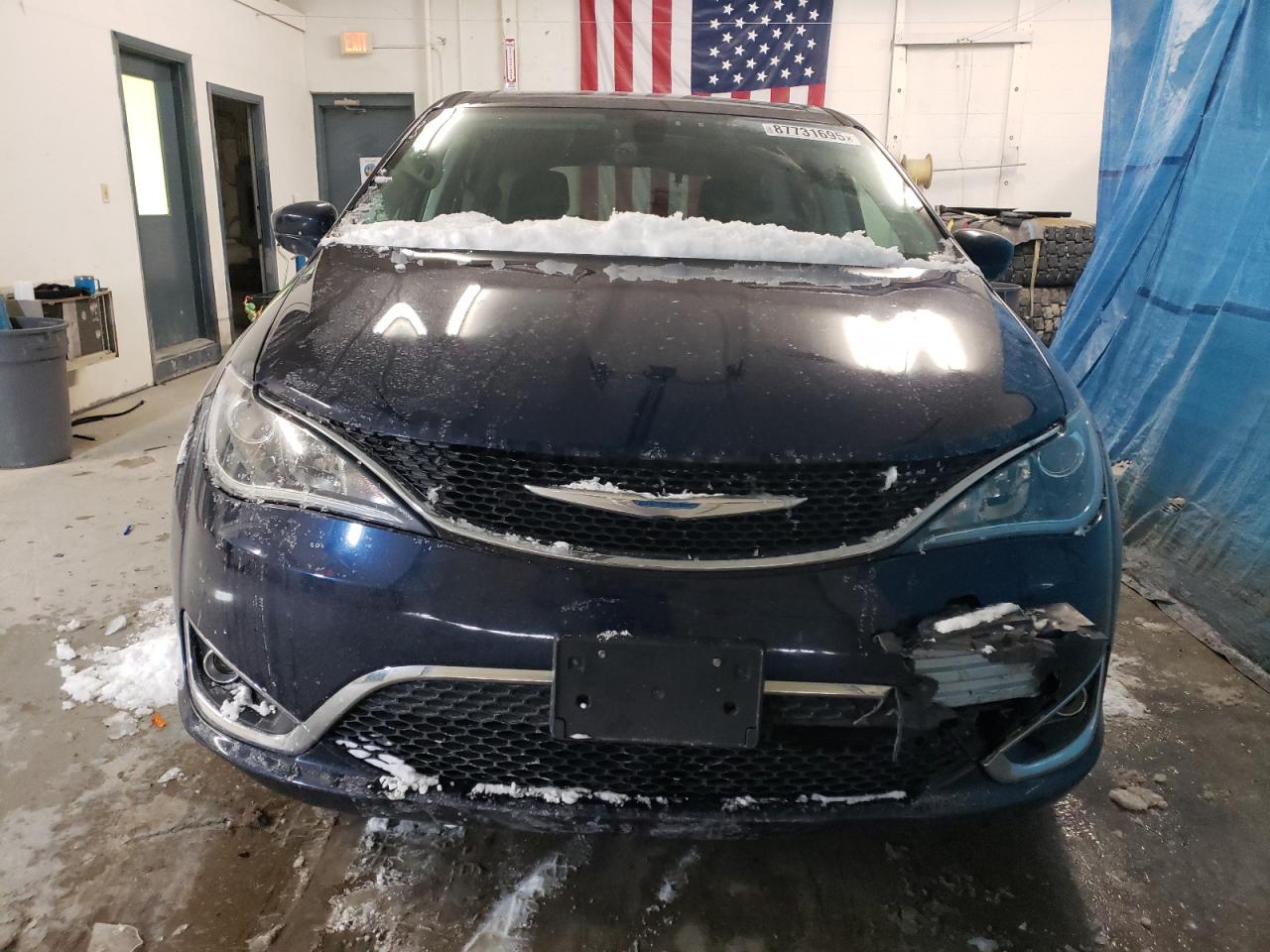 2018 Chrysler Pacifica VIN 2C4RC1FG1JR126058 Copart auction photo, rear end / front end damage thumbnail 5