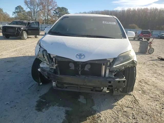 2015 Toyota Sienna VIN 5TDXK3DC1FS530742 Copart auction photo, front end damage thumbnail 11
