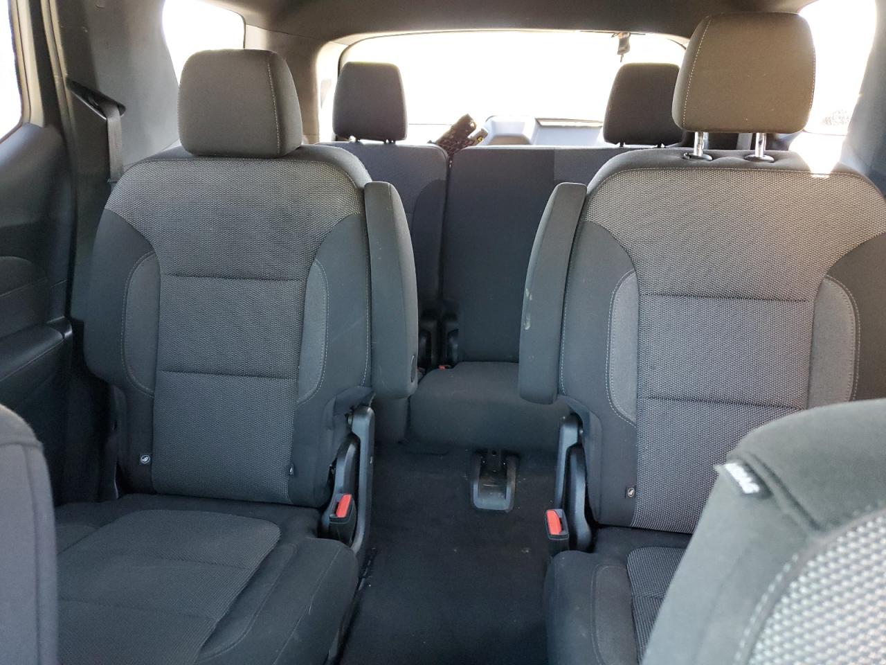 2022 Chevrolet Traverse VIN 1GNERGKW2NJ167863 Copart auction photo, water/flood damage thumbnail 10