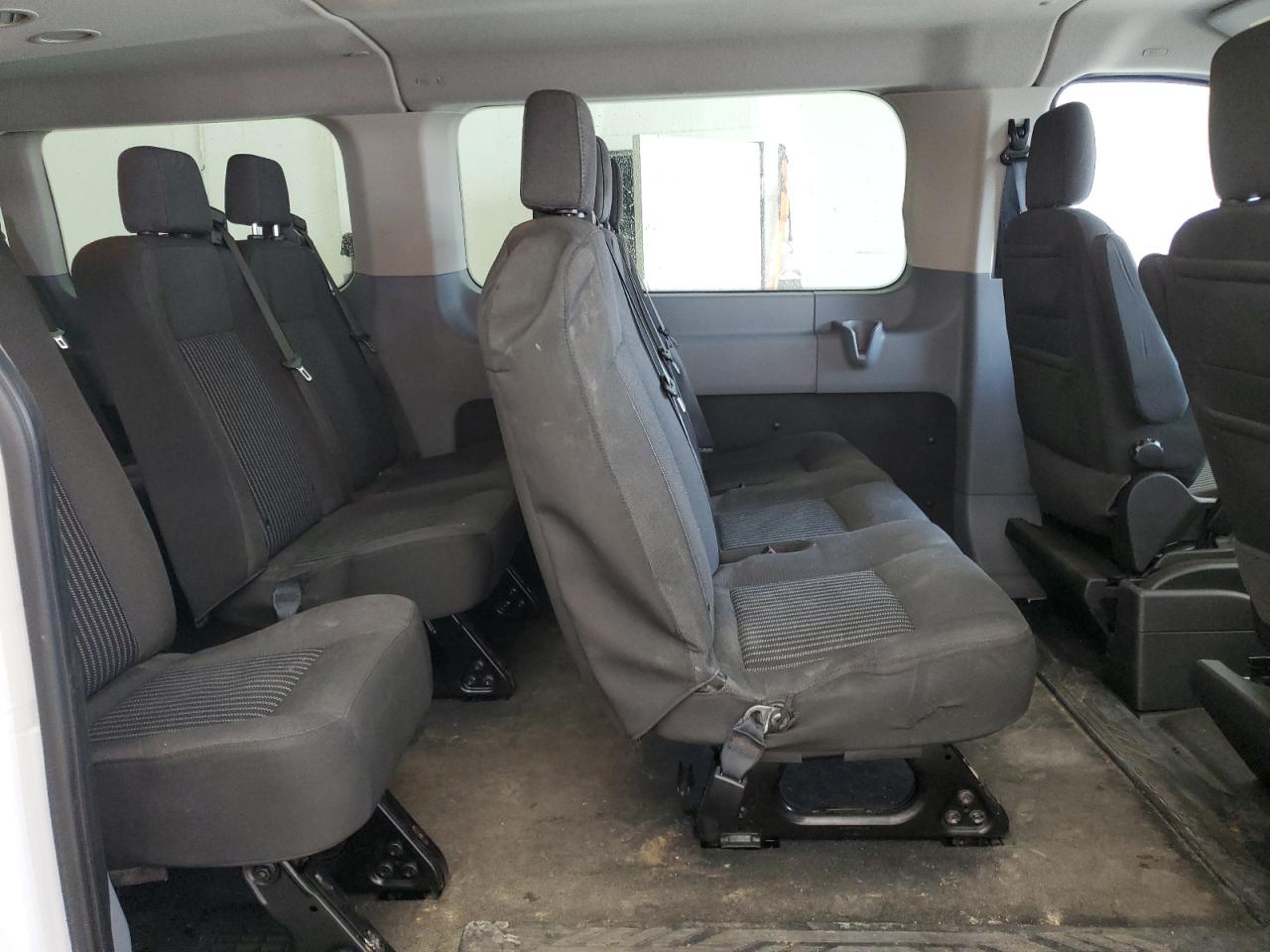 2018 Ford Transit VIN 1FBZX2ZM9JKB42684 Copart auction photo, top/roof / rear end damage thumbnail 11