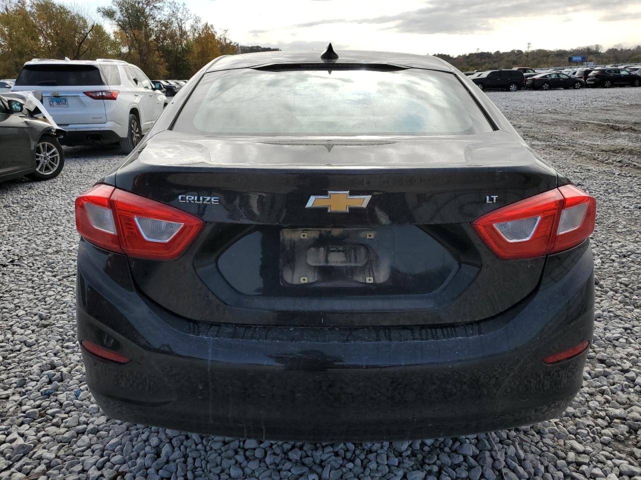 2017 Chevrolet Cruze VIN 1G1BE5SM8H7137982 Copart auction photo, front end damage thumbnail 6