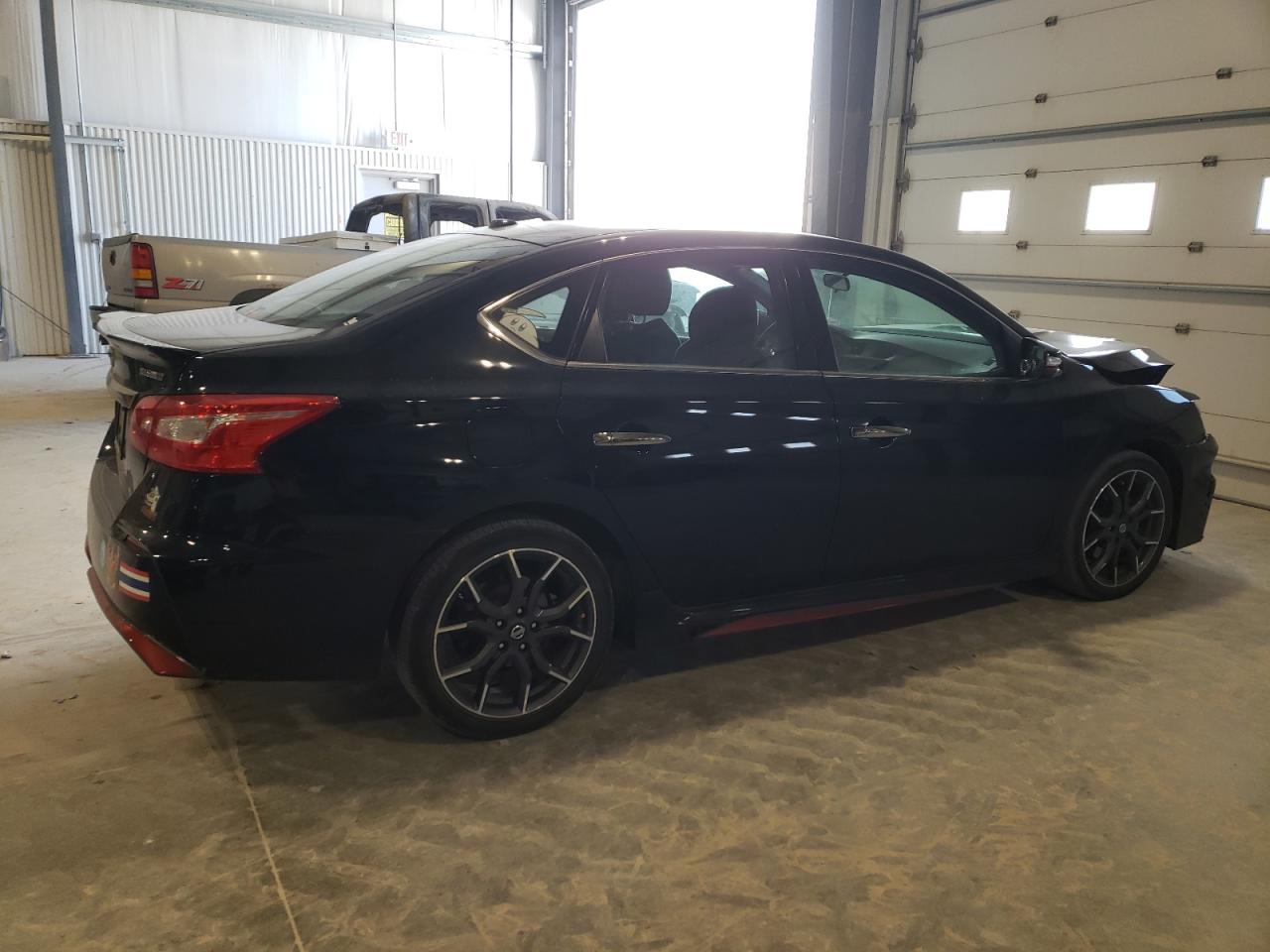 2017 Nissan Sentra VIN 3N1CB7AP0HY323898 Copart auction photo, front end damage thumbnail 3