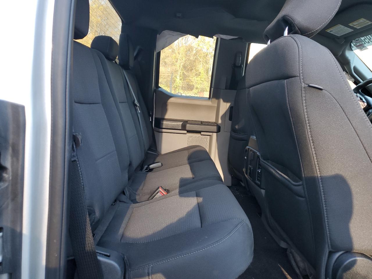 2019 Ford F-150 VIN 1FTFX1E40KKF10864 Copart auction photo, front end damage thumbnail 11