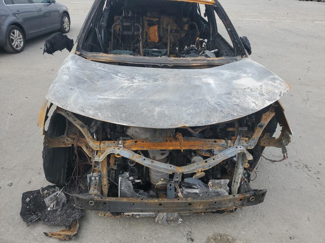 2014 Toyota RAV 4 VIN 2T3BFREV8EW204192 Copart auction photo, burn damage thumbnail 12
