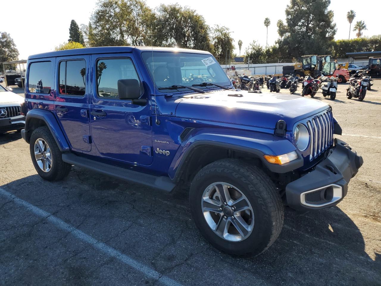 2020 Jeep Wrangler VIN 1C4HJXEG1LW233952 Copart auction photo, front end / minor dent/scratches damage thumbnail 4