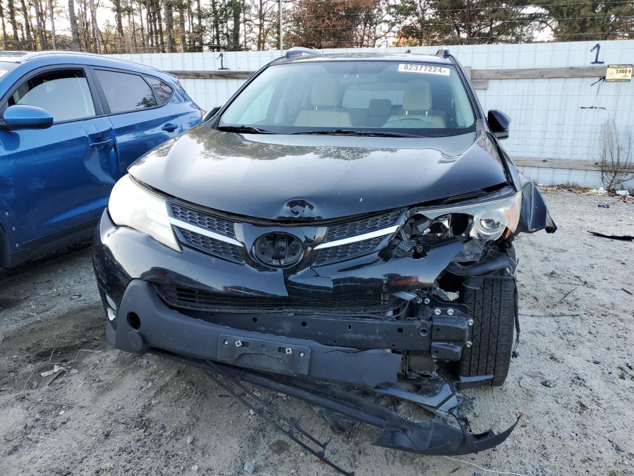 2015 Toyota RAV 4 VIN 2T3RFREV8FW404103 Copart auction photo, front end damage thumbnail 5