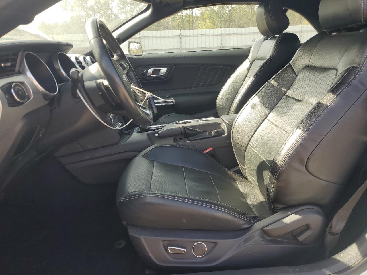 2019 Ford Mustang VIN 1FATP8UHXK5171227 Copart auction photo, front end damage thumbnail 7