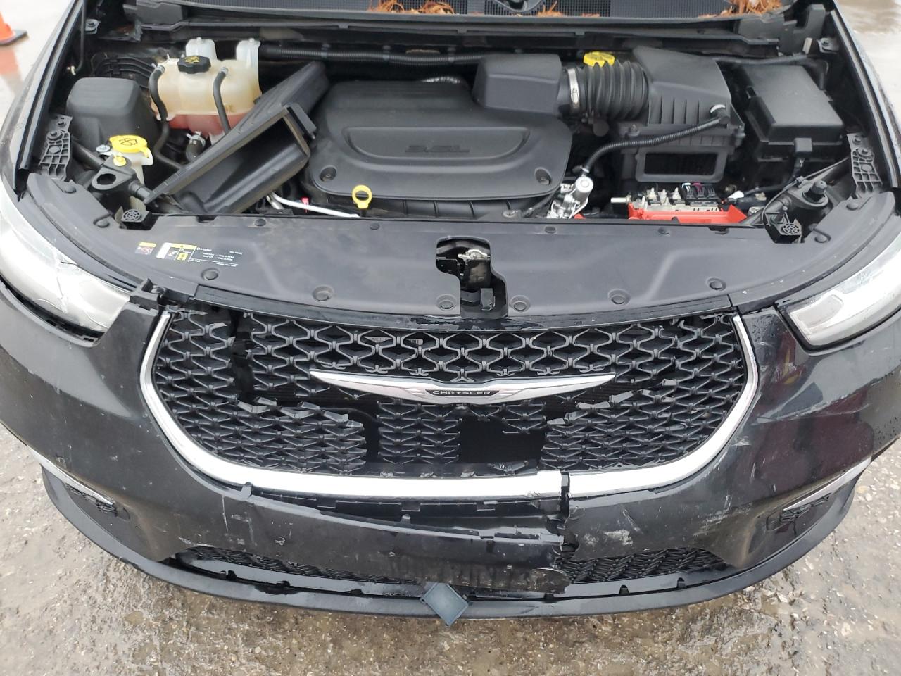 2022 Chrysler Pacifica VIN 2C4RC1BG7NR128764 Copart auction photo, side / front end damage thumbnail 12