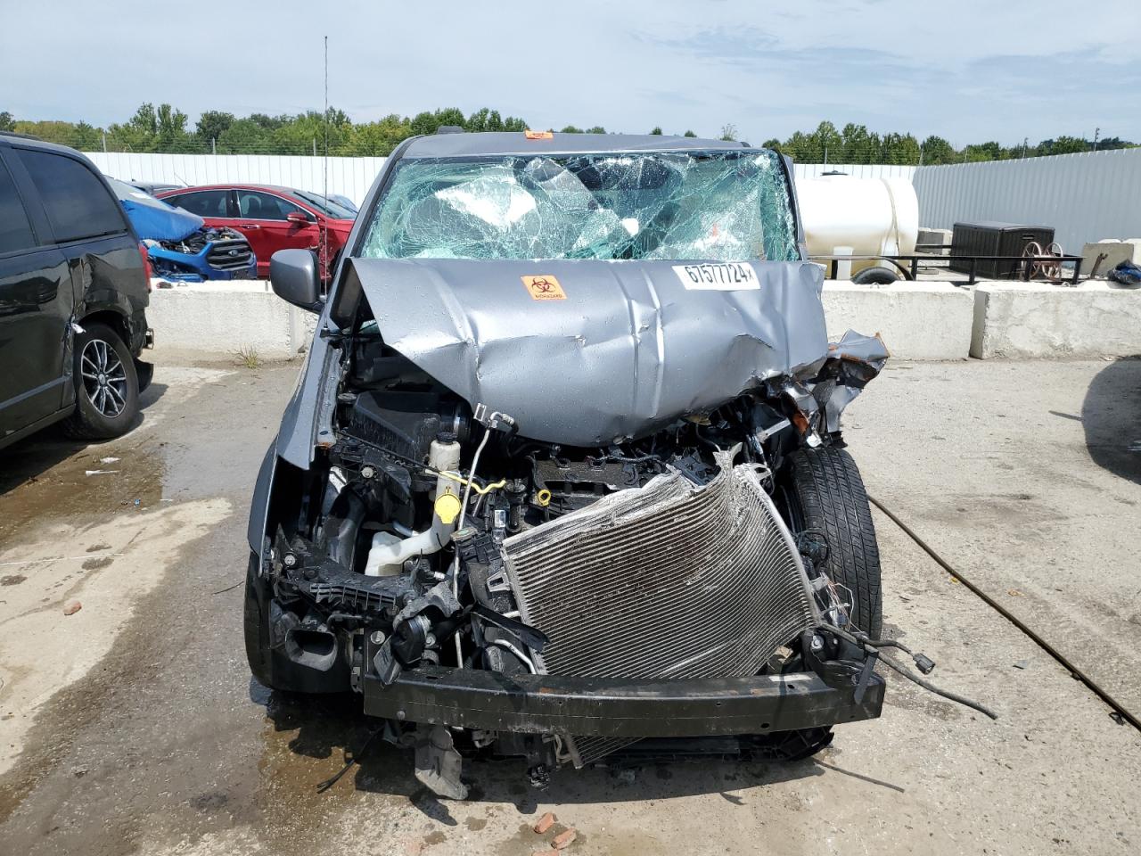 2014 Chrysler Town & Country VIN 2C4RC1BG8ER139367 Copart auction photo, front end / side damage thumbnail 5