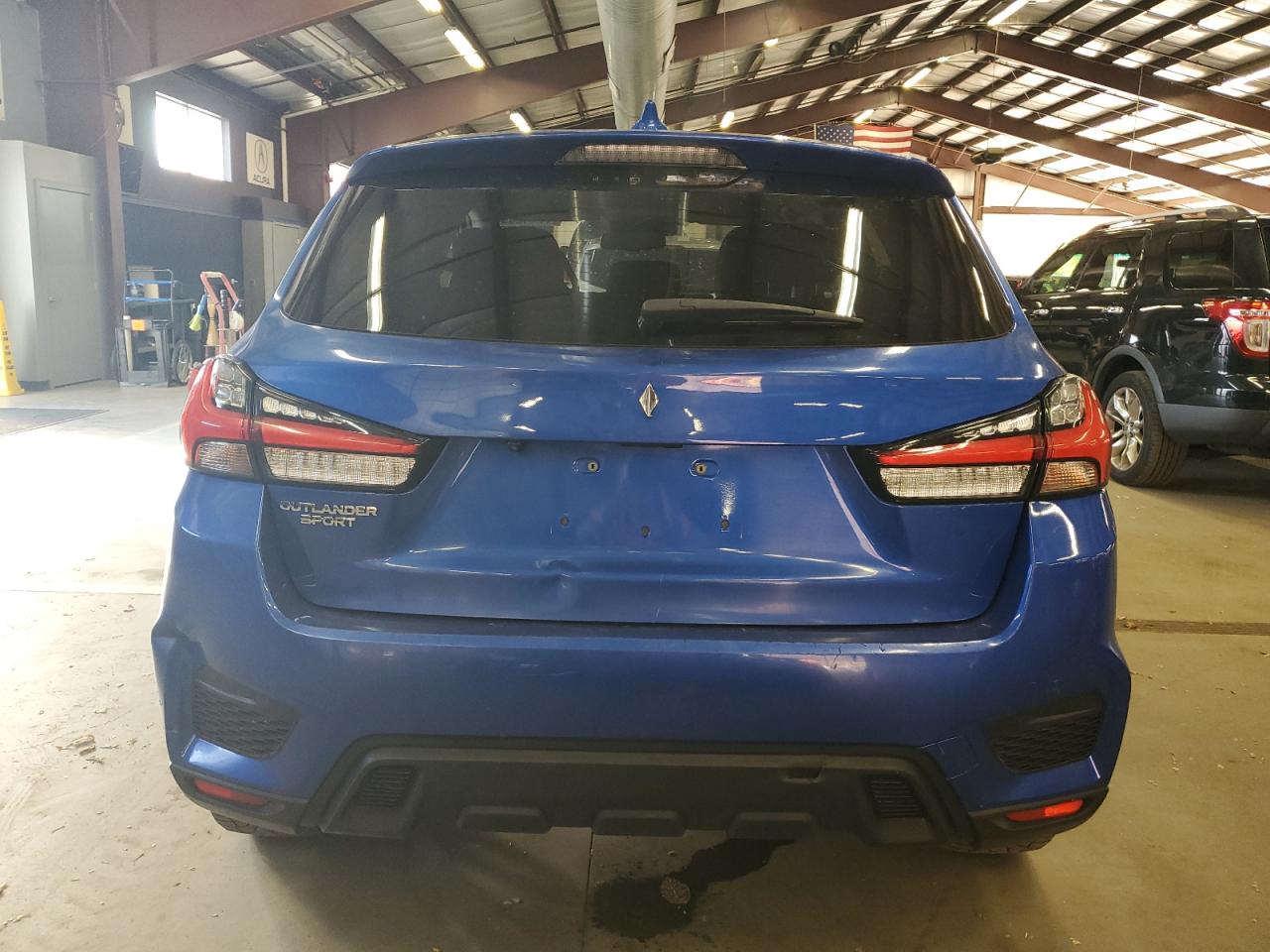 2021 Mitsubishi Outlander VIN JA4ARUAUXMU006528 Copart auction photo, front end / minor dent/scratches damage thumbnail 6