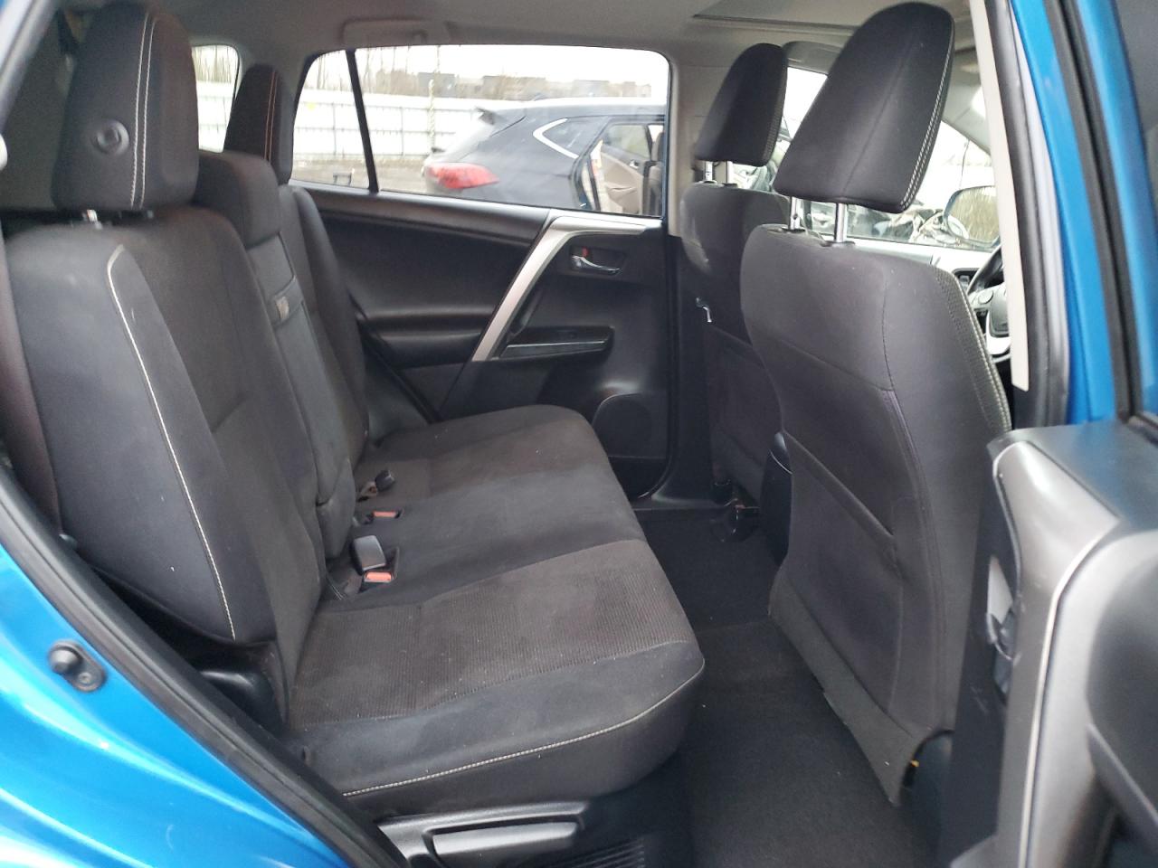 2017 Toyota RAV 4 VIN JTMRJREV0HD068297 Copart auction photo, front end damage thumbnail 11