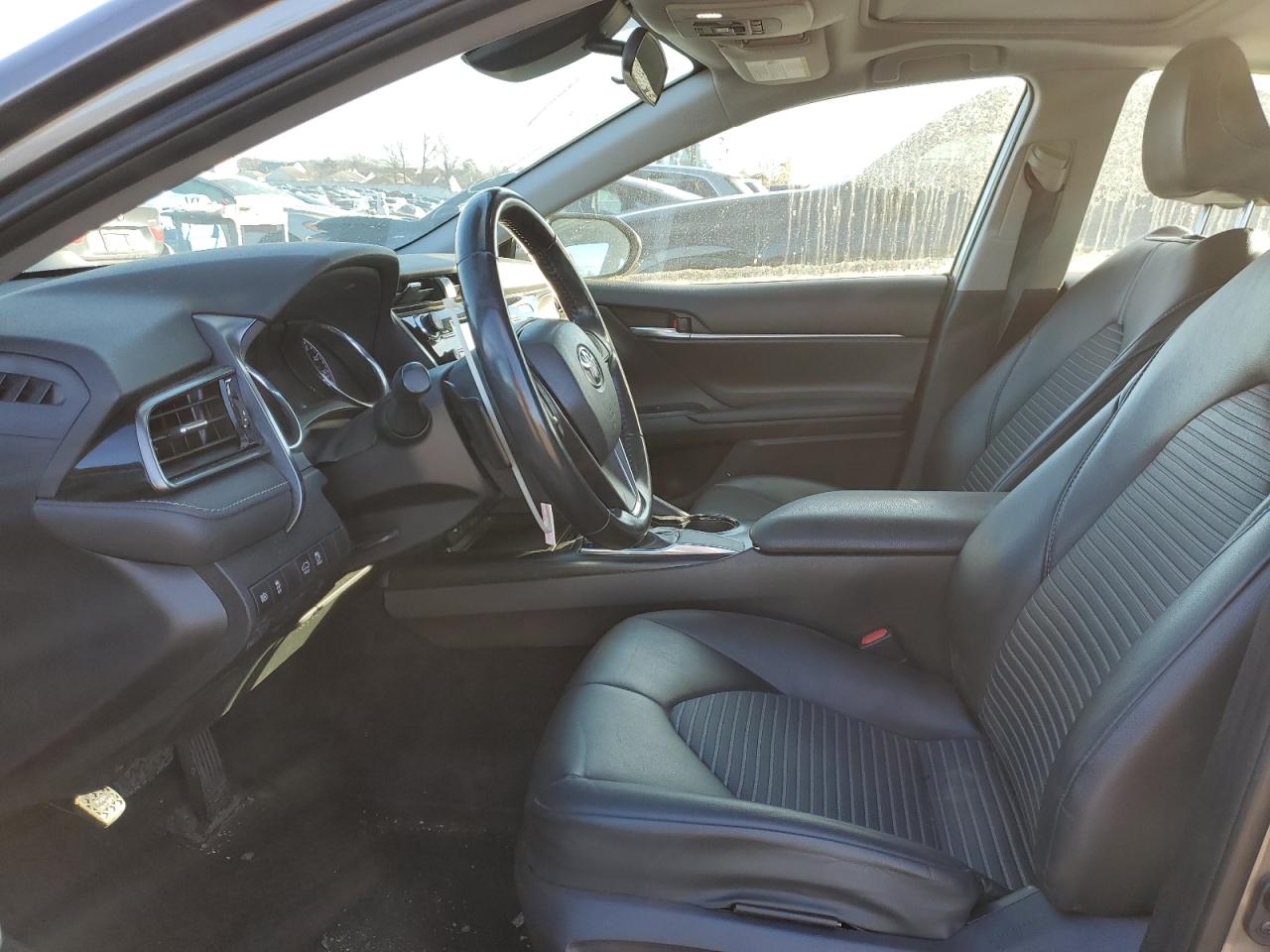 2019 Toyota Camry VIN 4T1B11HK4KU749764 Copart auction photo, side / front end damage thumbnail 7