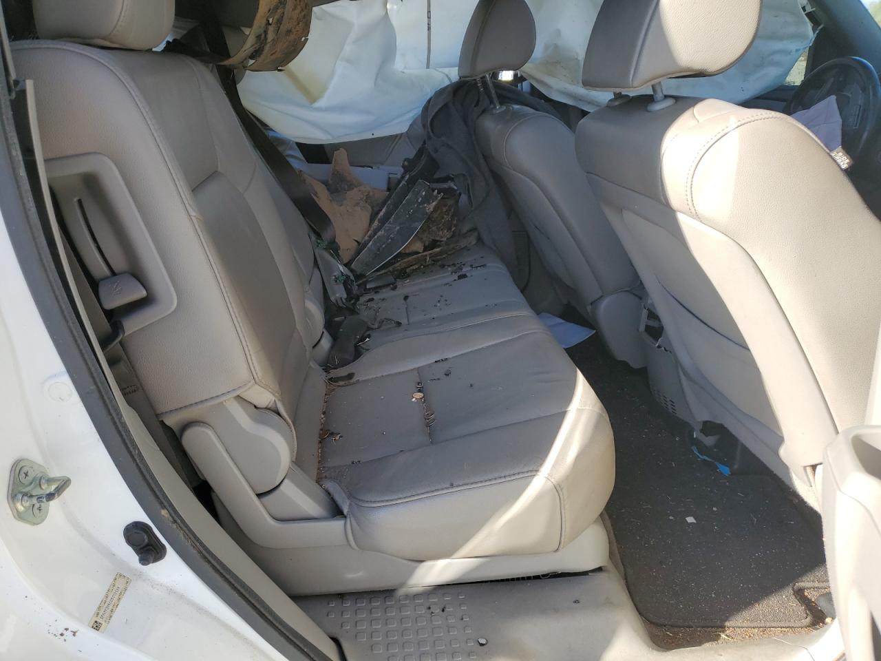 2013 Honda Pilot VIN 5FNYF3H66DB002094 Copart auction photo, all over damage thumbnail 11