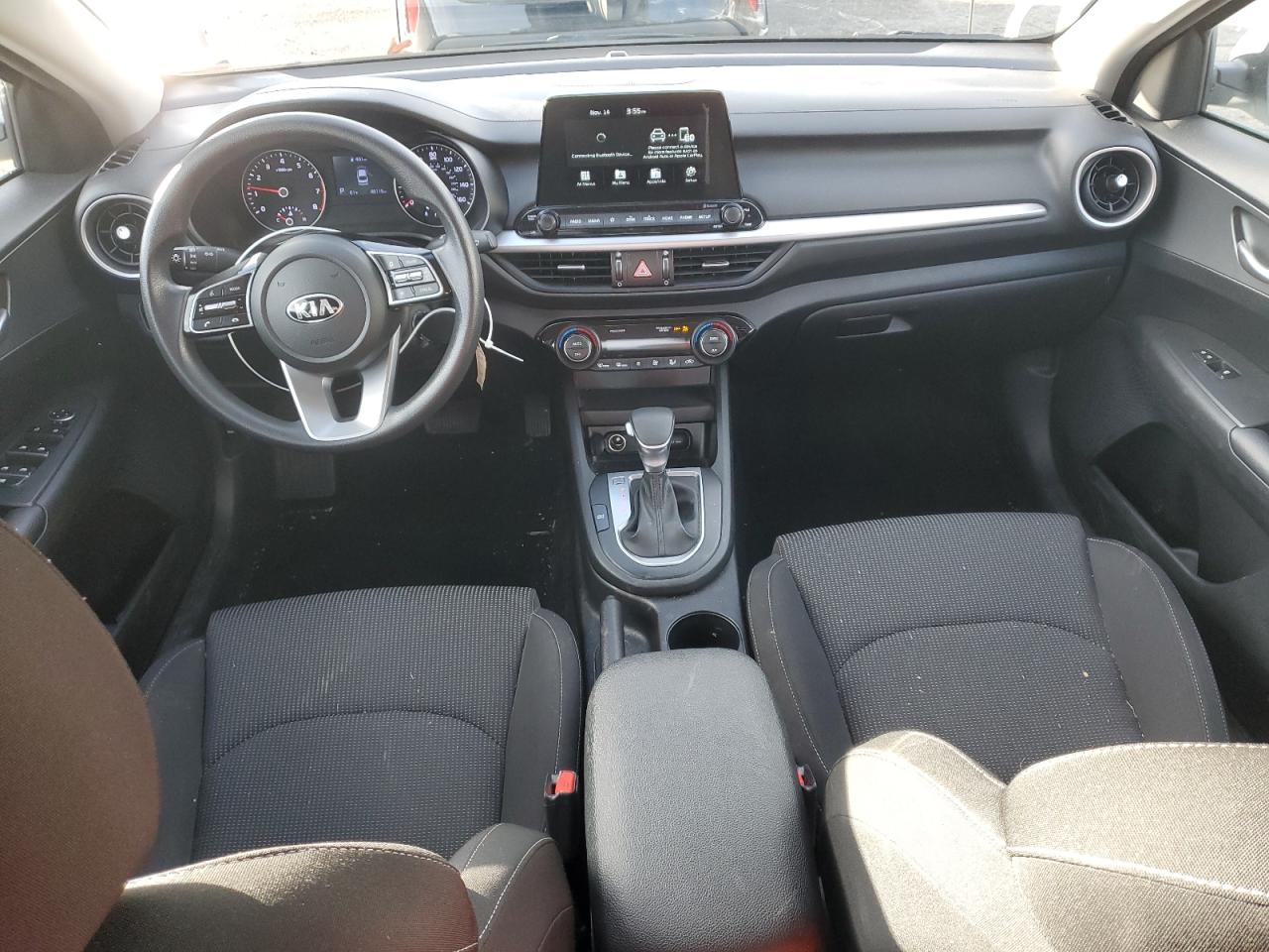 2019 KIA Forte VIN 3KPF24AD4KE137370 Copart auction photo, front end damage thumbnail 8
