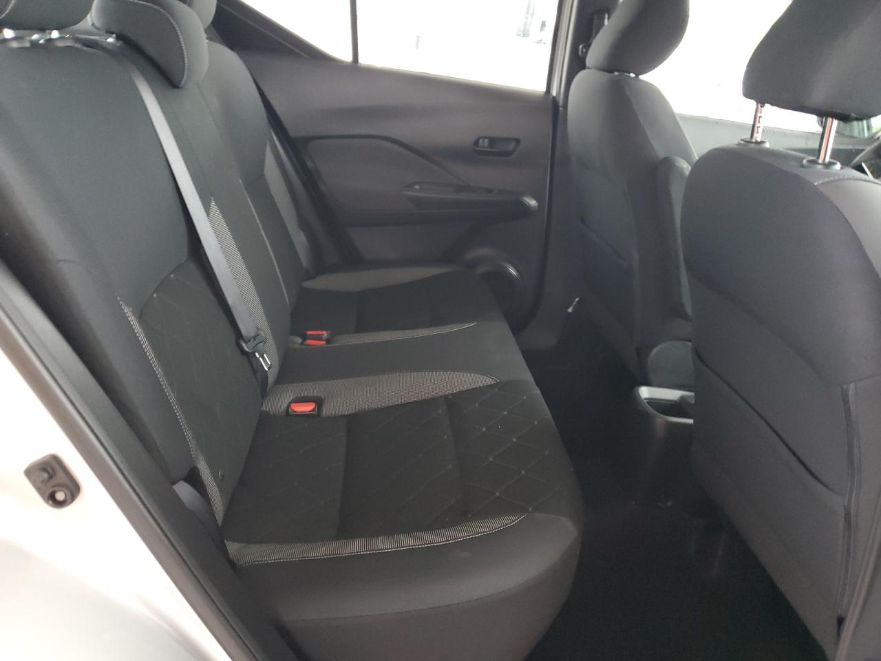 2019 Nissan Kicks VIN 3N1CP5CU0KL537836 Copart auction photo, front end damage thumbnail 11