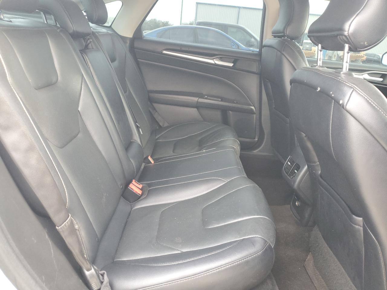 2019 Ford Fusion VIN 3FA6P0RU0KR139677 Copart auction photo, front end / side damage thumbnail 10