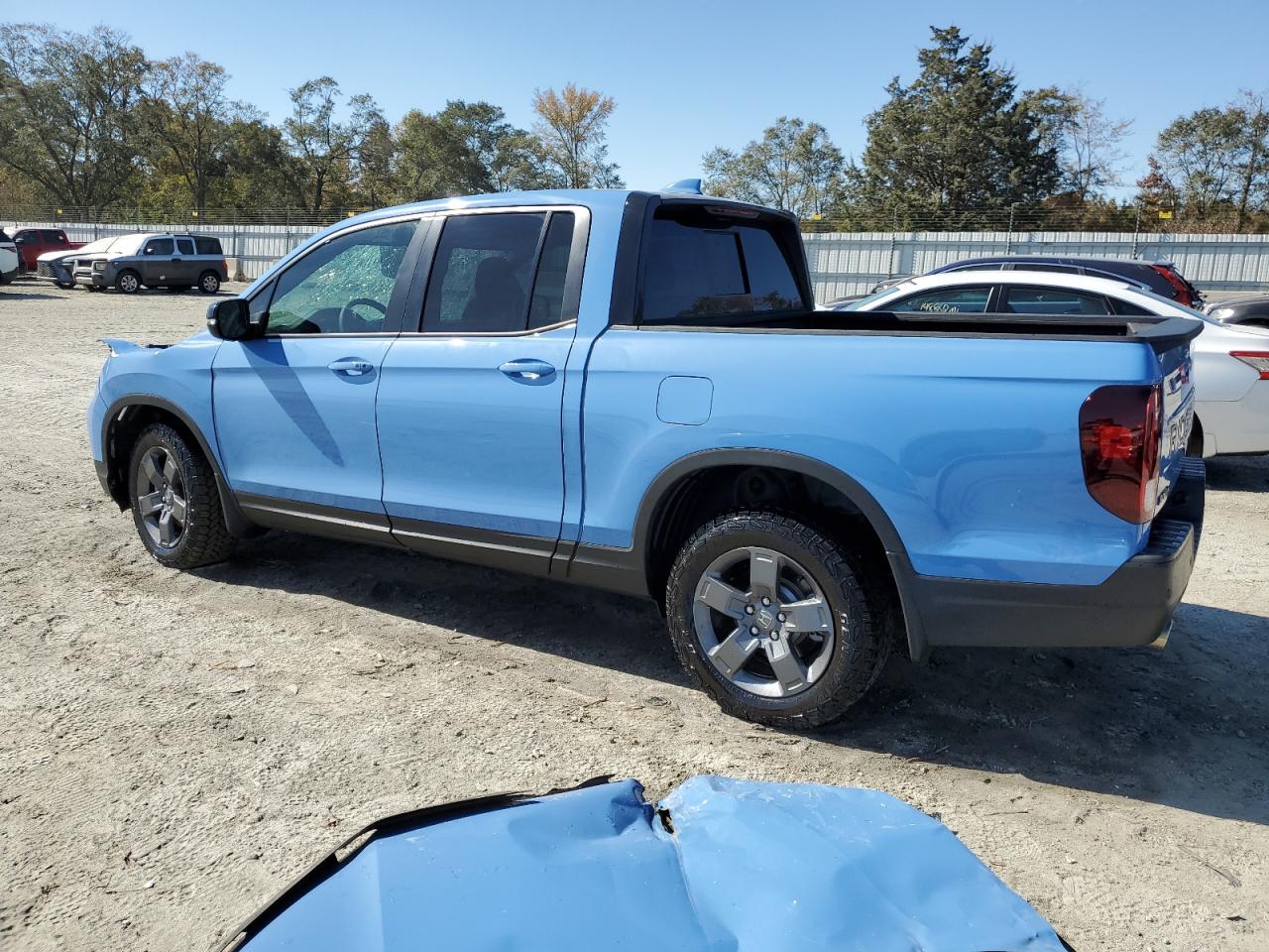 2024 Honda Ridgeline VIN 5FPYK3F68RB019881 Copart auction photo, front end damage thumbnail 2