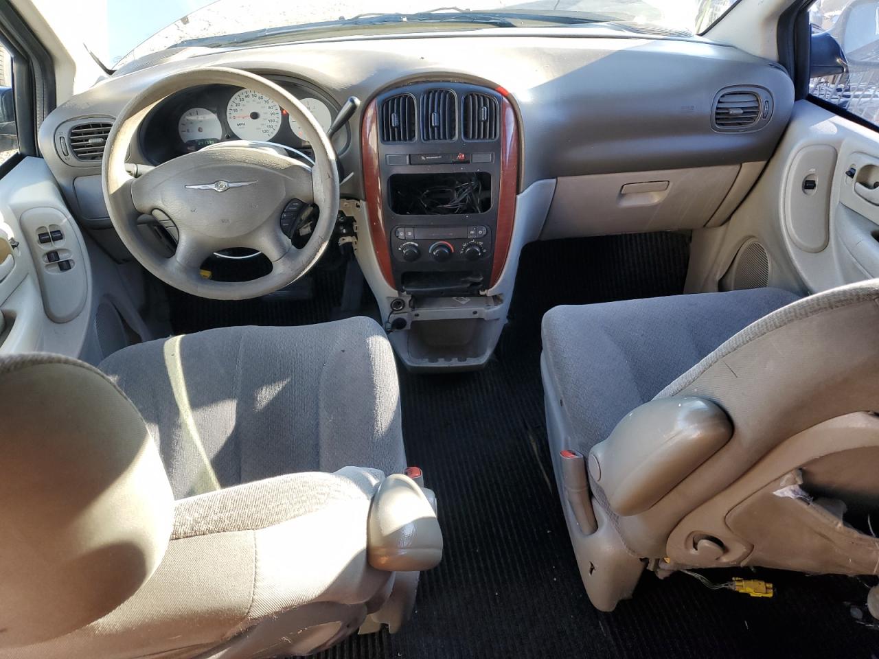2005 Chrysler Town & Country VIN 1C4GP45R85B378278 Copart auction photo, rear end damage thumbnail 8