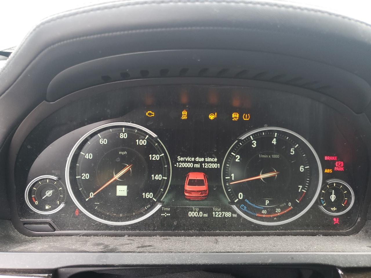 2015 BMW 7er VIN WBAYE8C54FD782389 Copart auction photo, normal wear / minor dent/scratches damage thumbnail 9