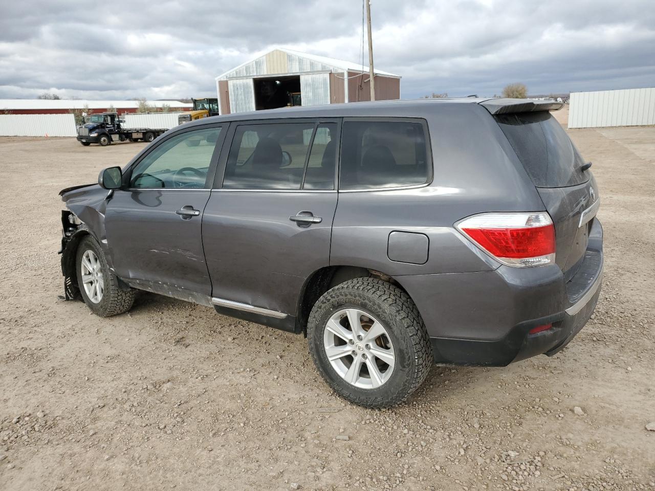 2012 Toyota Highlander VIN 5TDBK3EH2CS134058 Copart auction photo, front end / side damage thumbnail 2
