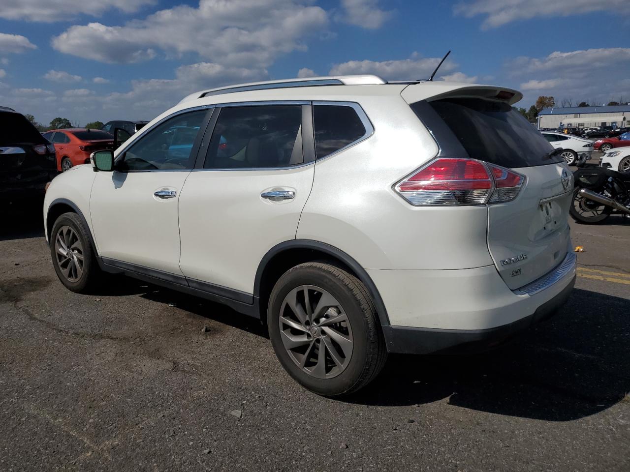 2015 Nissan Rogue VIN 5N1AT2MV2FC874513 Copart auction photo, side damage thumbnail 2