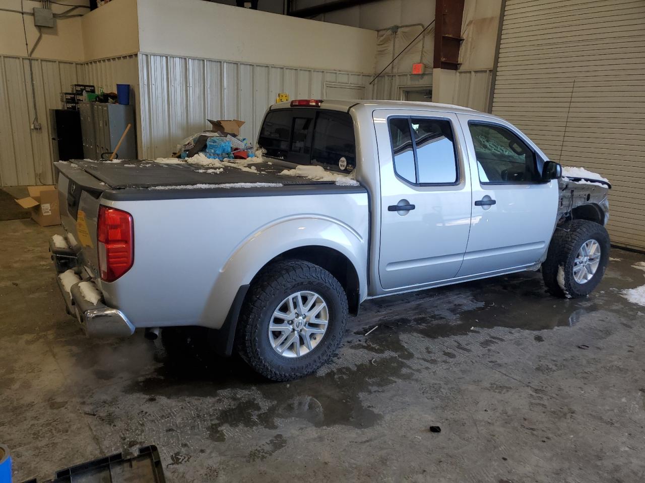 2015 Nissan Navara (Frontier) VIN 1N6AD0EV7FN703102 Copart auction photo, front end damage thumbnail 3