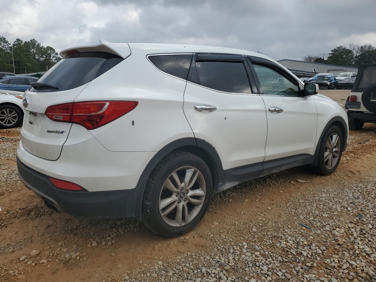 2013 Hyundai Santa Fe VIN 5XYZW3LA4DG093861 Copart auction photo, side / front end damage thumbnail 3