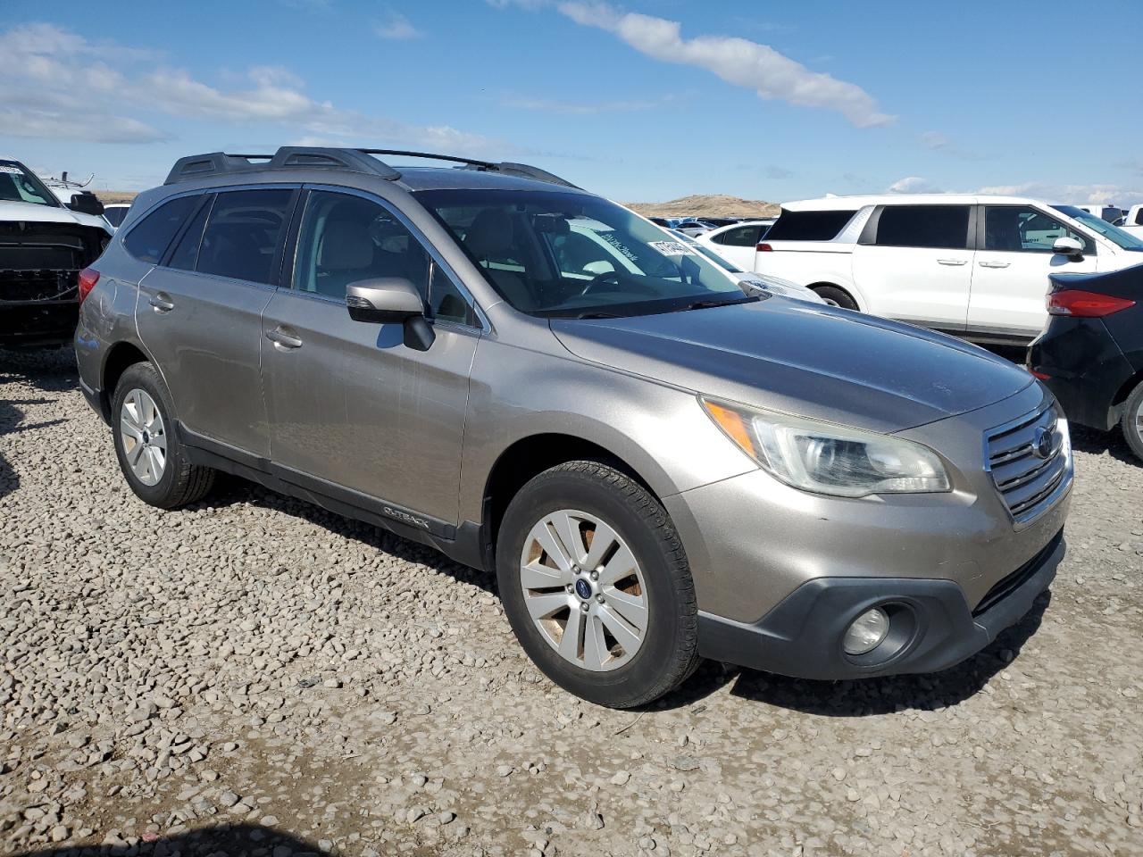 2015 Subaru Outback VIN 4S4BSBFC9F3231403 Copart auction photo, minor dent/scratches damage thumbnail 4