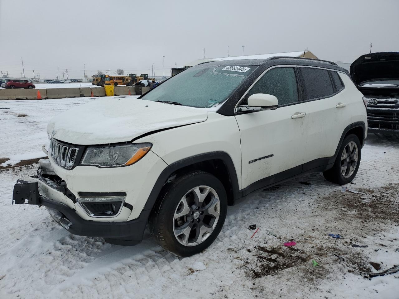 2018 Jeep Compass VIN 3C4NJDCB3JT222107