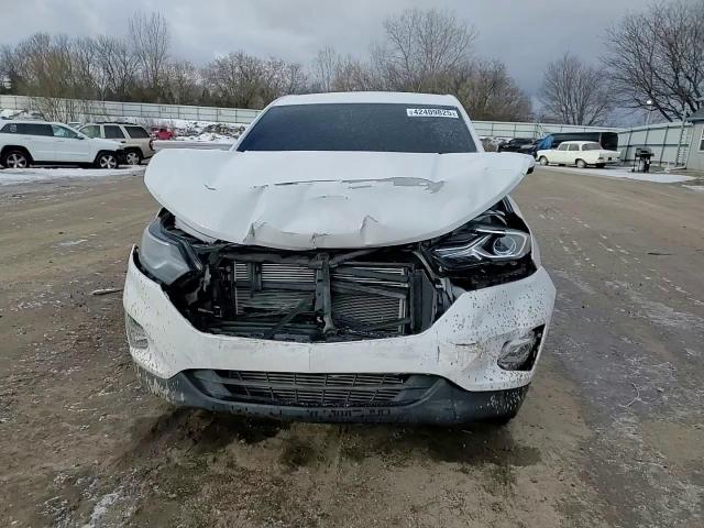 2019 Chevrolet Equinox VIN 3GNAXKEV1KS573394 Copart auction photo, front end / minor dent/scratches damage thumbnail 12