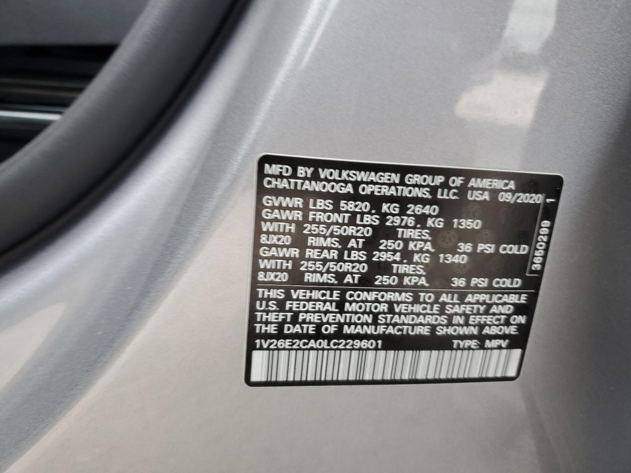 2020 Volkswagen Atlas VIN 1V26E2CA0LC229601 Copart auction photo, all over damage thumbnail 13