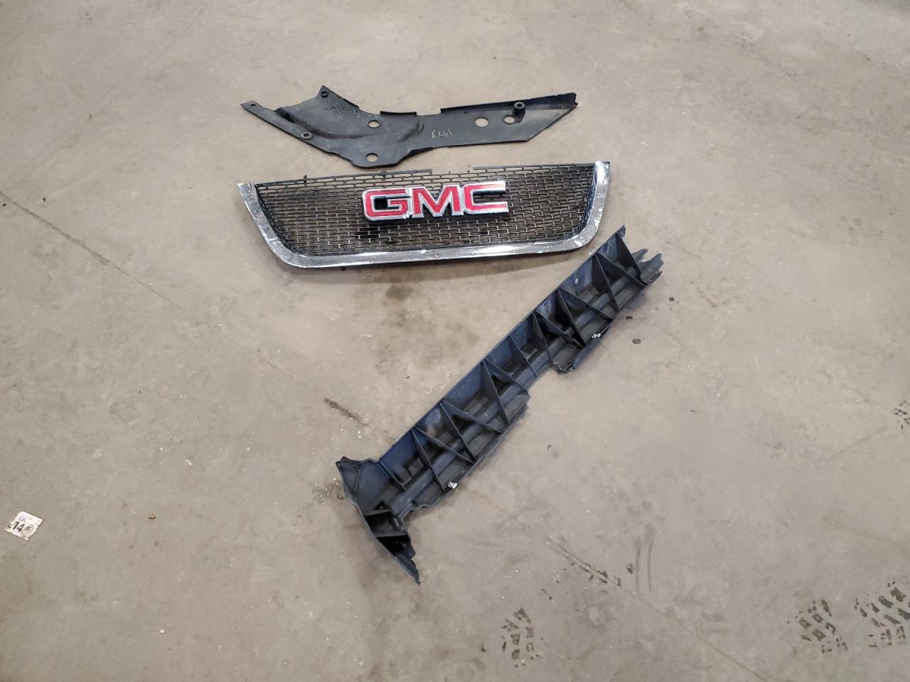 2011 GMC Acadia VIN 1GKKRRED5BJ319488 Copart auction photo, front end damage thumbnail 15