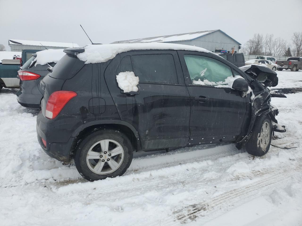 2020 Chevrolet Trax VIN KL7CJKSBXLB064511 Copart auction photo, all over damage thumbnail 3