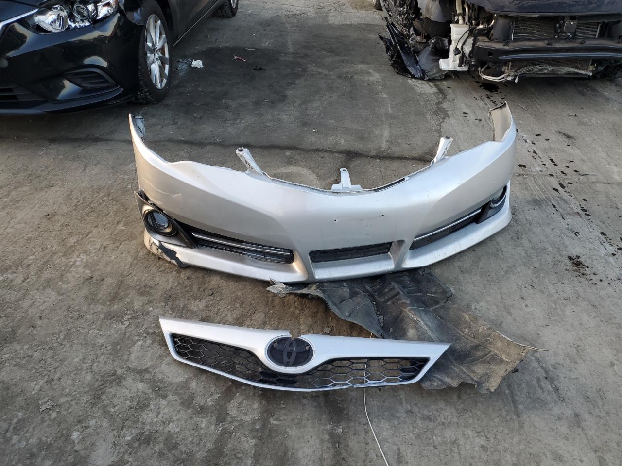 2012 Toyota Camry VIN 4T1BK1FK6CU005908 Copart auction photo, front end damage thumbnail 12