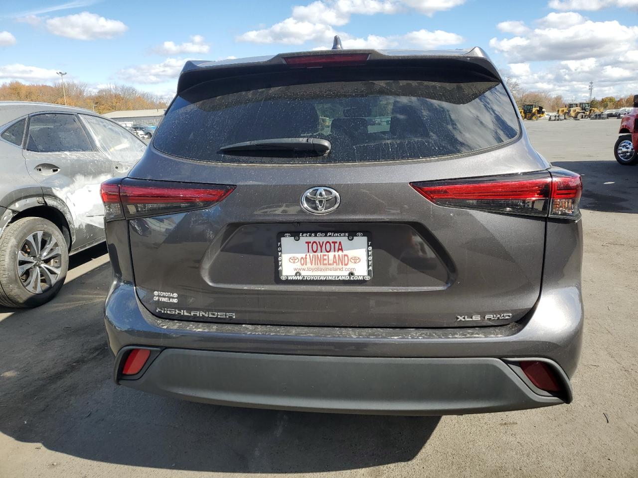 2021 Toyota Highlander VIN 5TDGZRBH9MS535259 Copart auction photo, front end damage thumbnail 6