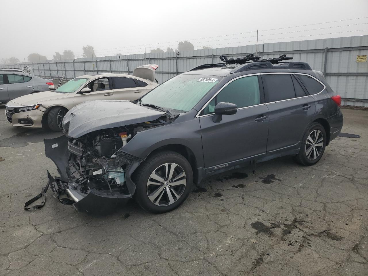 2018 Subaru Outback VIN 4S4BSANC8J3257527