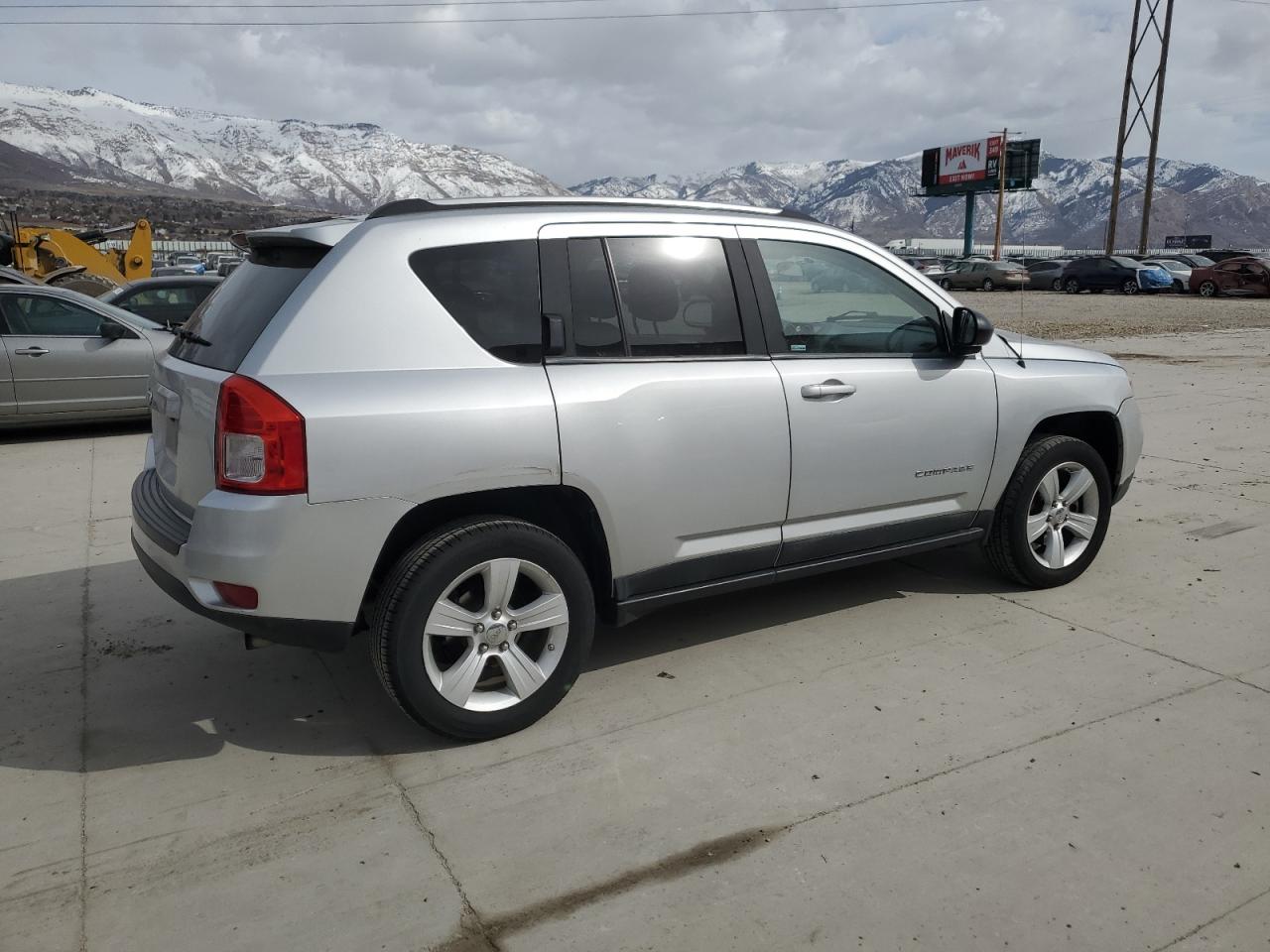 2011 Jeep Compass VIN 1J4NF1FB5BD248110 Copart auction photo, front end / all over damage thumbnail 3