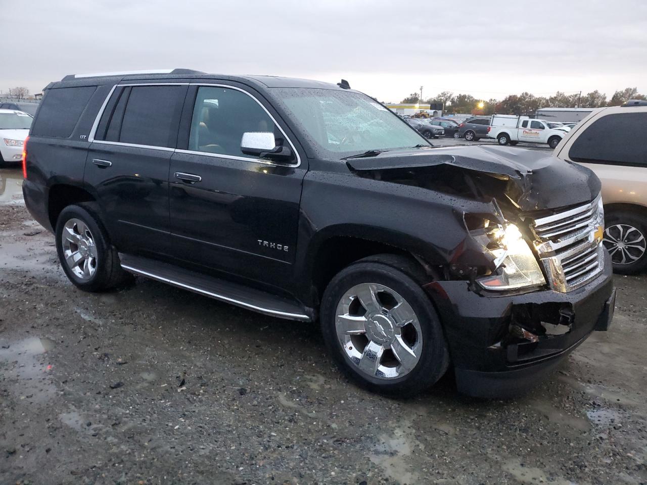 2015 Chevrolet Tahoe VIN 1GNSKCKC7FR106193 Copart auction photo, all over damage thumbnail 4
