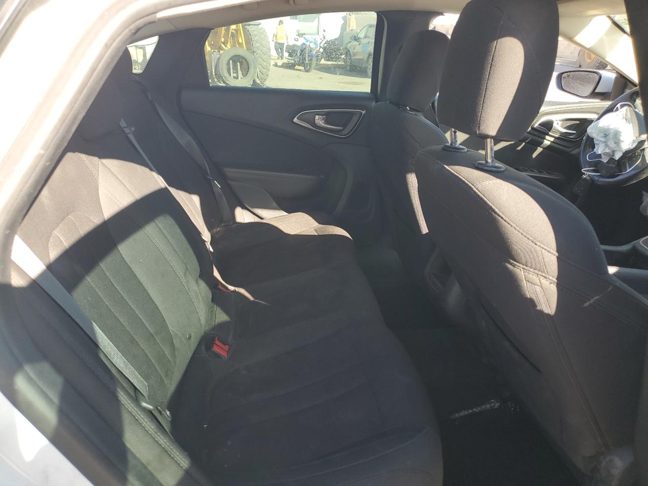 2016 Chrysler 200 VIN 1C3CCCFB3GN185919 Copart auction photo, front end damage thumbnail 10