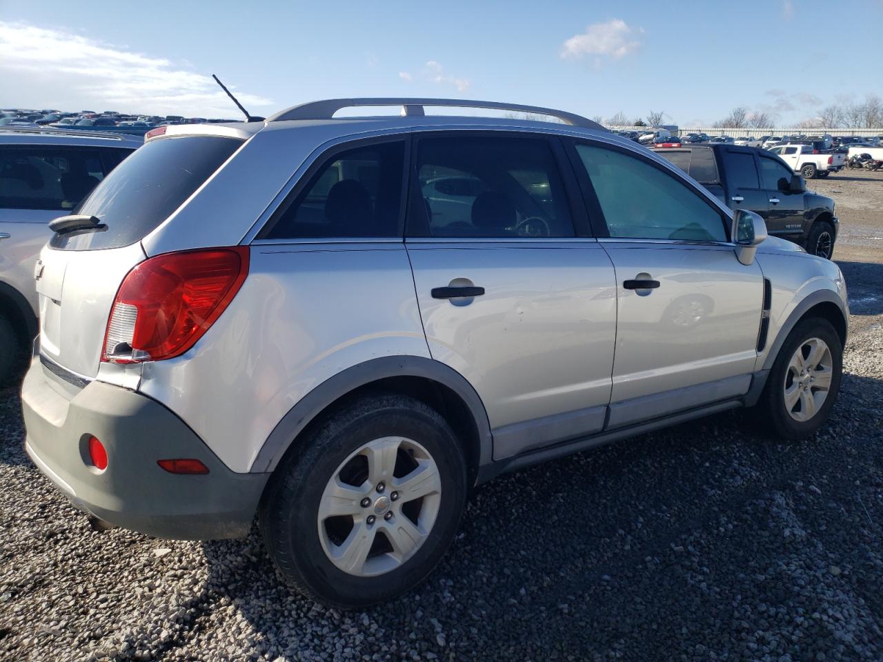 2013 Chevrolet Captiva VIN 3GNAL2EK4DS558960 Copart auction photo, water/flood / mechanical damage thumbnail 3