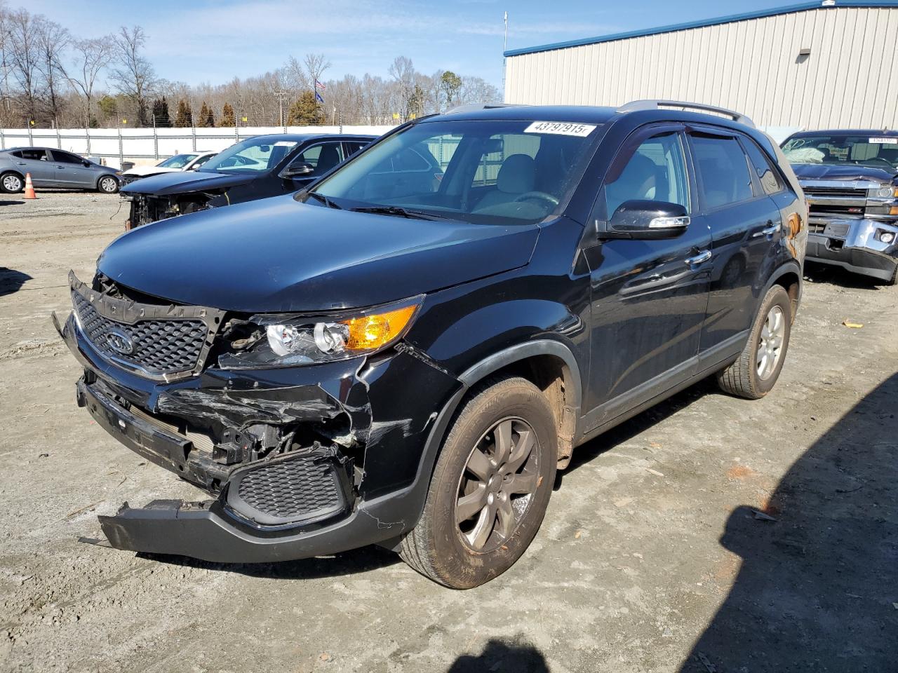 2013 KIA Sorento VIN 5XYKT4A25DG402135