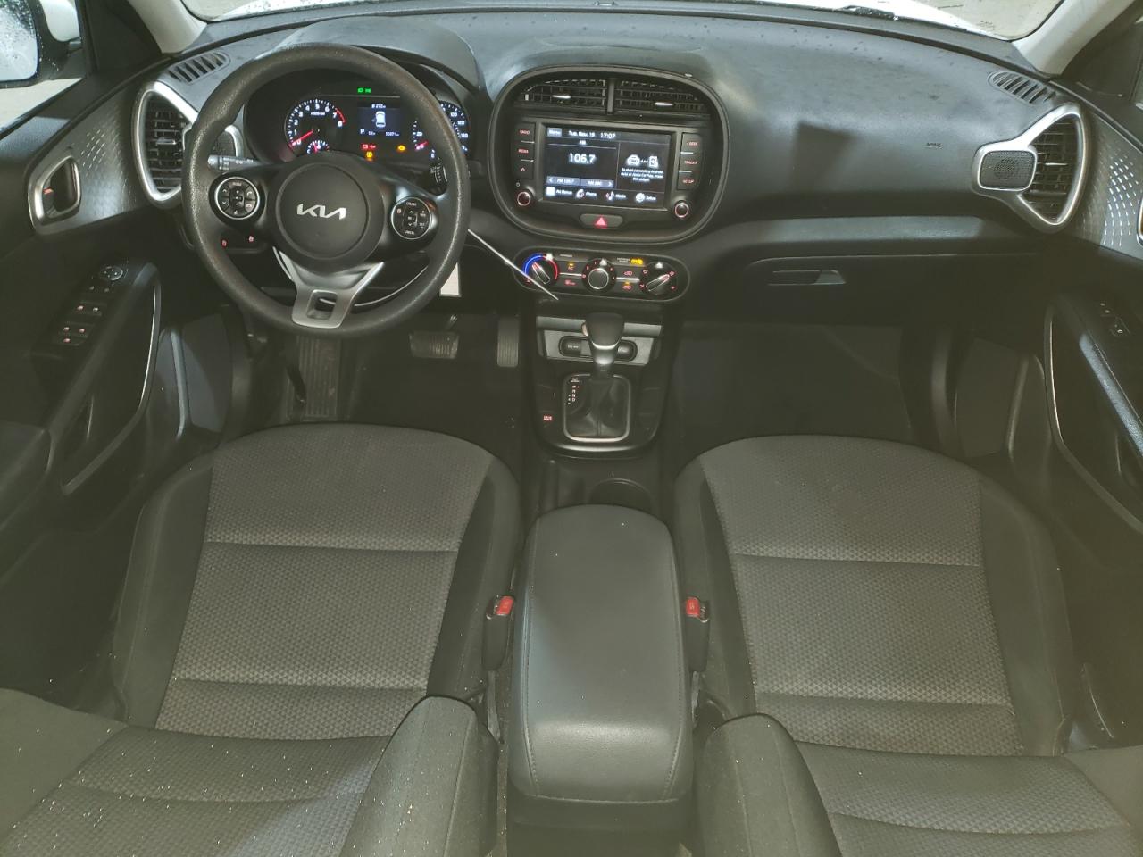 2022 KIA Soul VIN KNDJ23AU5N7832711 Copart auction photo, normal wear damage thumbnail 8