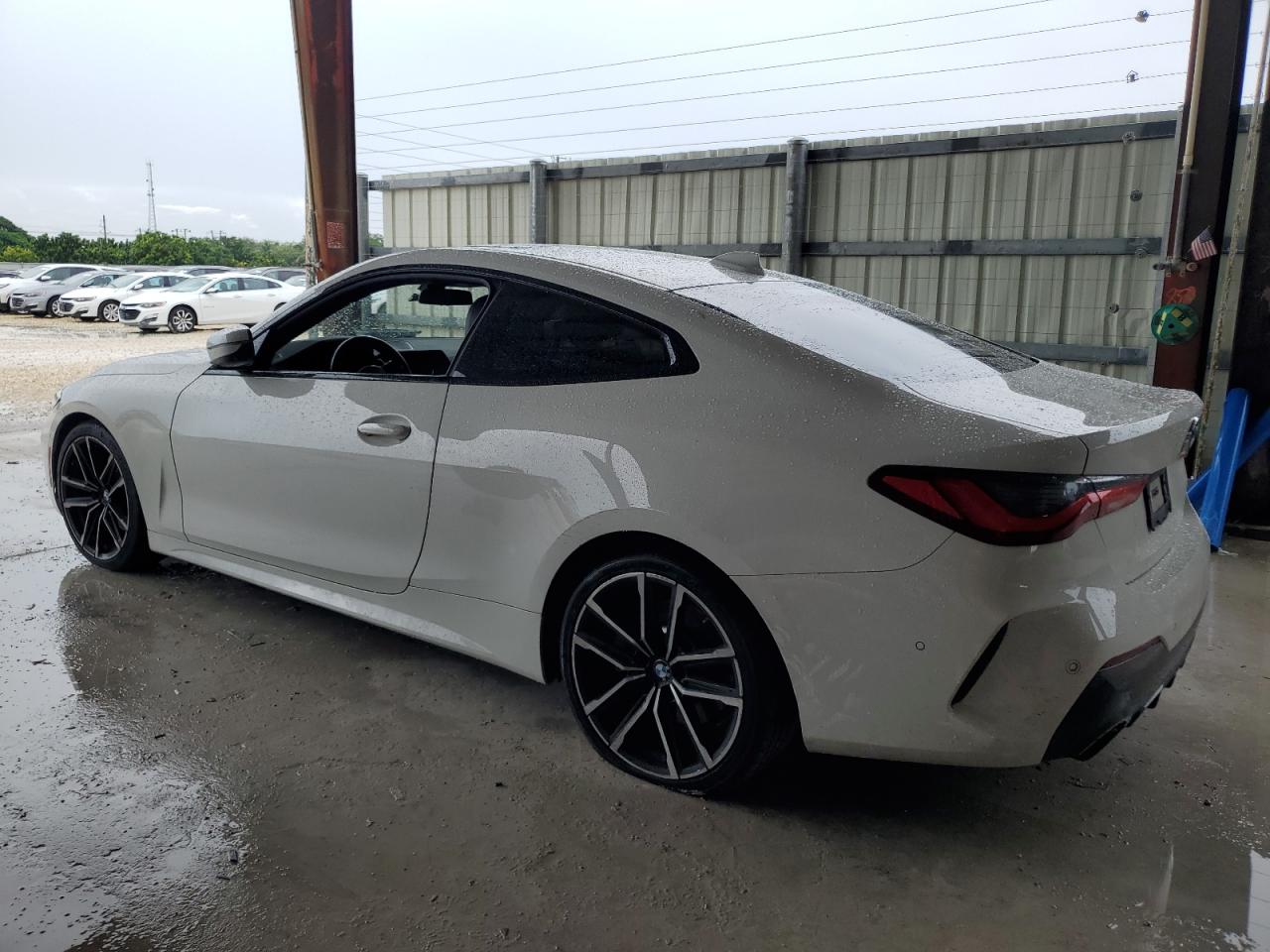 2021 BMW 4er VIN WBA53AP05MCH38597 Copart auction photo, minor dent/scratches damage thumbnail 2