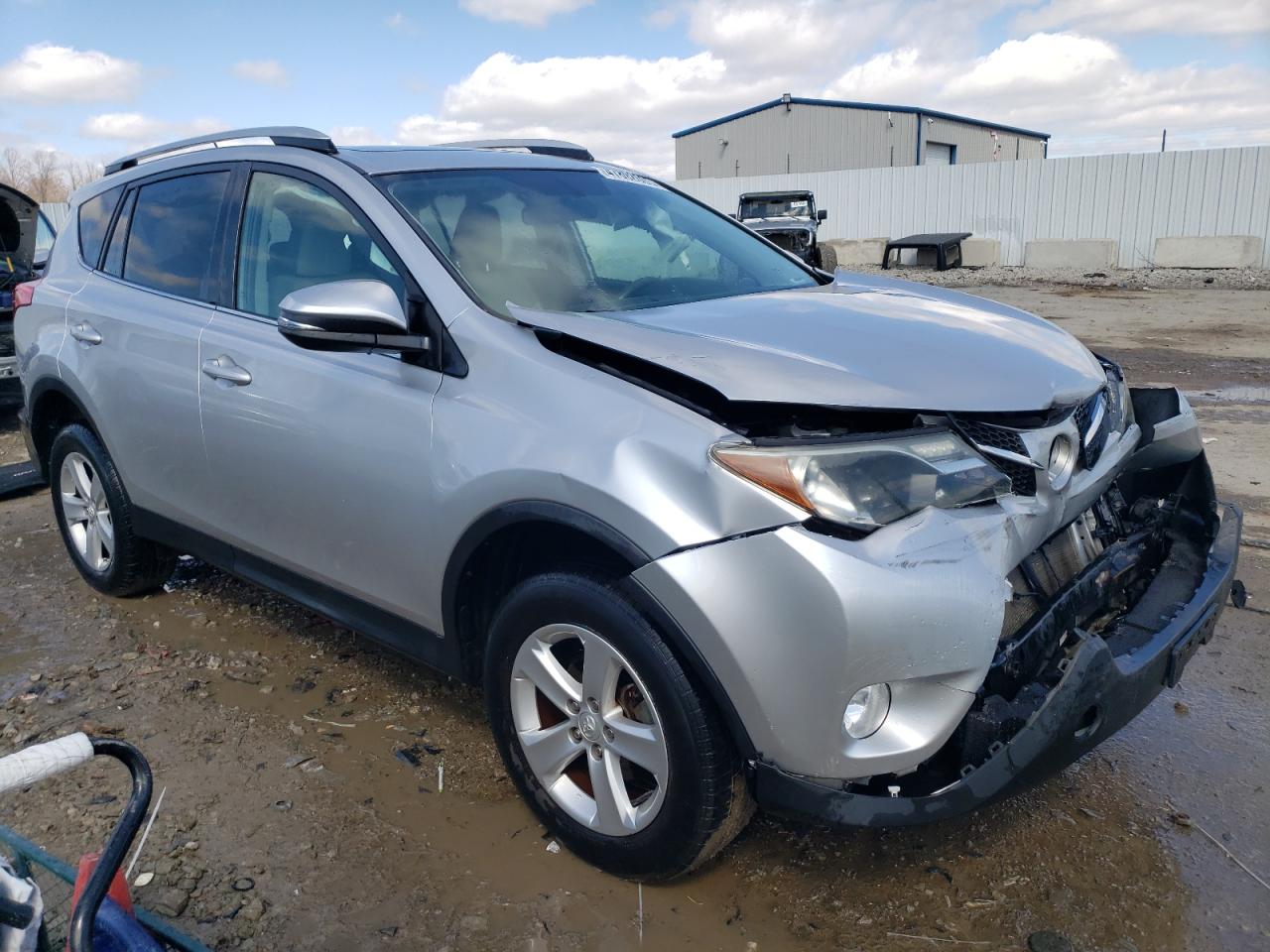 2014 Toyota RAV 4 VIN 2T3WFREV0EW125293 Copart auction photo, front end damage thumbnail 4