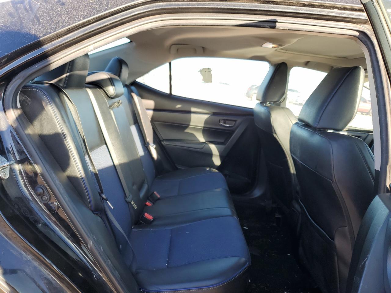 2017 Toyota Corolla VIN 5YFBURHE2HP643498 Copart auction photo, front end / minor dent/scratches damage thumbnail 10